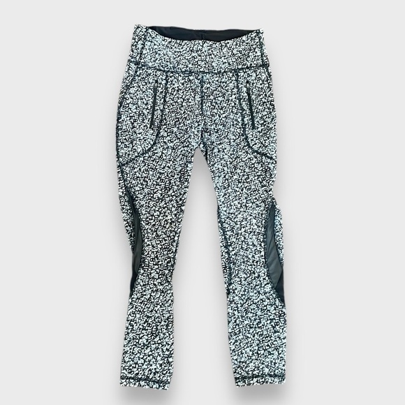 Lululemon Invigorate 7/8 Leggings Size 6 - Picture 3 of 9